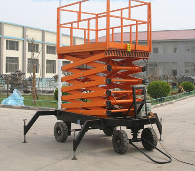 四輪移動式升降機(jī) 